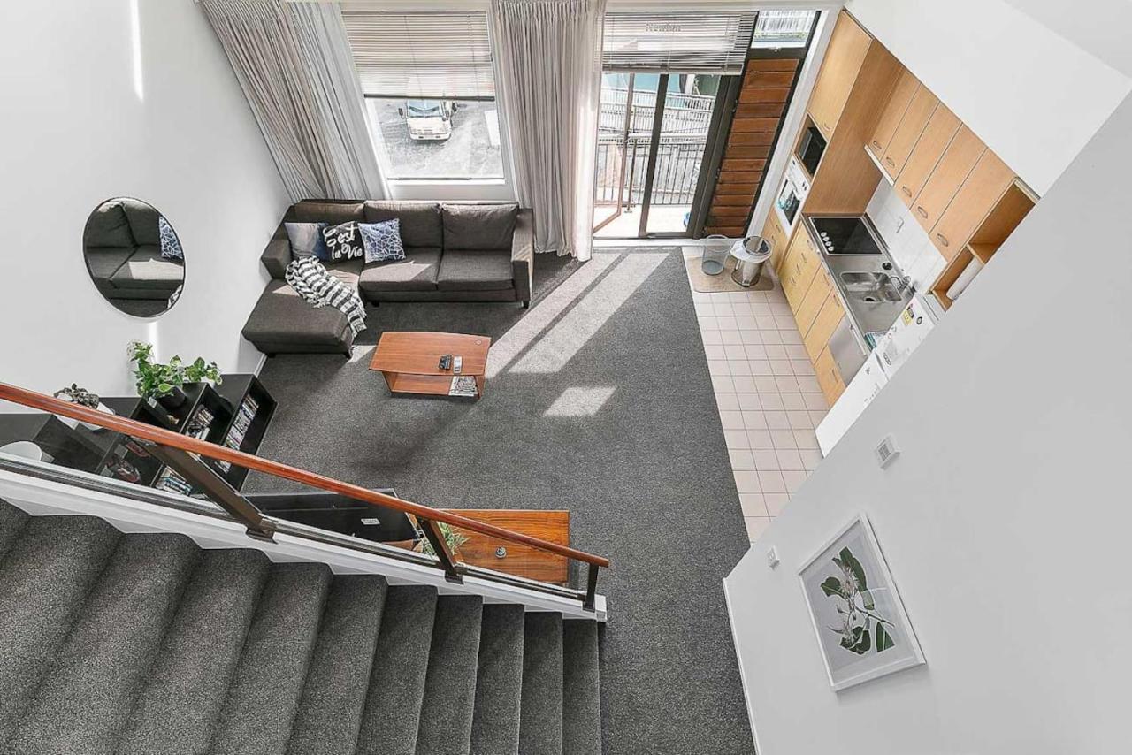 Roomy High-Ceiling Loft Apartment - Free Parking! Auckland Eksteriør billede