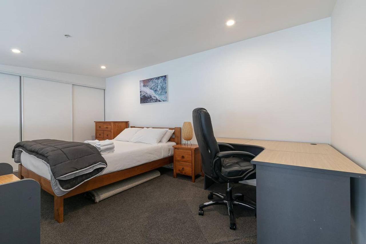 Roomy High-Ceiling Loft Apartment - Free Parking! Auckland Eksteriør billede